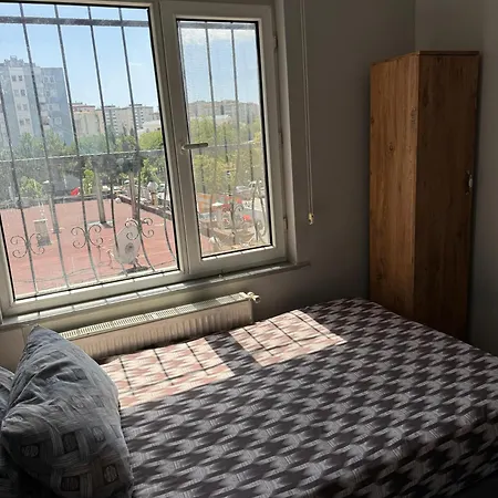 Transit 7 * Istanbul