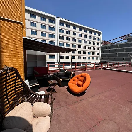 Kwatera prywatna Transit 7 *
